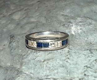 14K White Gold Diamond And Sapphire Ring Size 3 3/4