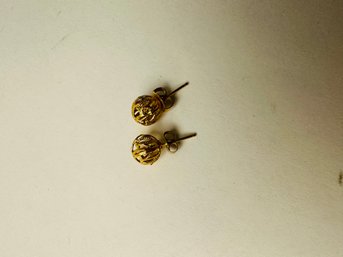 Vintage 18Kt Mesh Gold Ball Stud Earrings