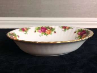 Vintage Royal Albert Old Country Roses Bone China Serving Bowl