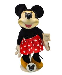 Disney Collectible Classics Wood Sculpt Series By Applause 'Minnie Mouse'