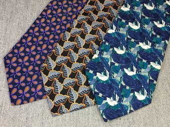 Group Lot Of Three ERMENEGILDO ZEGNA Silk Ties - Made In Italy - Very Nice Ties - Retail Over $125 Each !