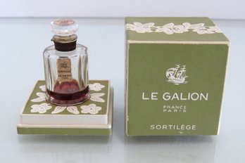 Rare Vintage Le Galion Sortilege Parfum In Original Box - France