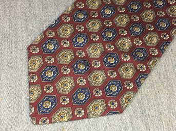 Gorgeous Like New VALENTINO Silk Tie - Made In Italy - Very Nice Tie By Legendary Designer Valentino - Wow !