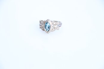 Sterling Silver Blue Topaz Ring Size 6