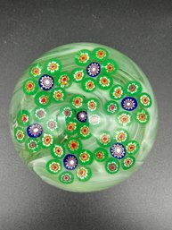 Vintage Glass Art  Paperweight 31/4' X 2 1/4'Tall. (pw4)