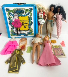 1968 Barbie Doll Case With Dolls & Accessories