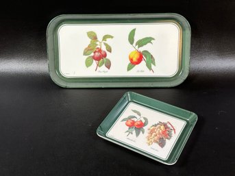 A Nice Little Set Of Melamine Trays With A Fruit Motif