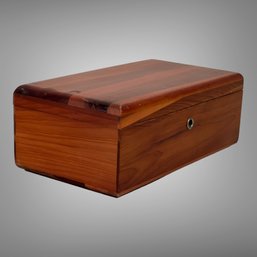 Miniature Lane Cedar Chest No Key