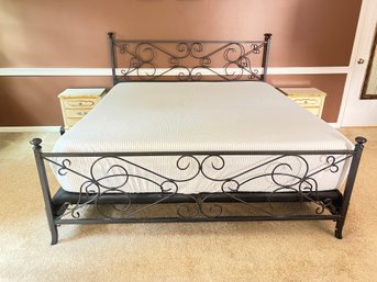 Paid $4,000 Beautyrest Black King Size Bed With Adjustable Base (Headboard/Footboard Not Included)