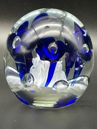 Vintage Glass Art  Paperweight  3 1/4' Tall. (Pw7)