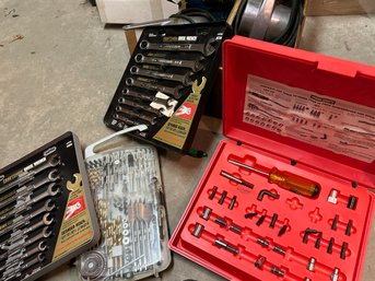 Workshops 34 Pc. Screwdriver & Socket Set & 2 Craftsman Quick Wrench Extended Reach &