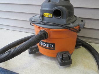 Rigid 4-5 Gallon Shop Vac - Tested/working