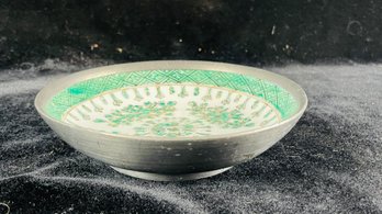 Late 20th Century Green Chinoiserie Porcelain Decorative Bowl
