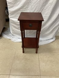 Small Side Table With 1 Drawer And Shelf