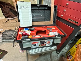 Rubbermaid Tool Box Full And Multi Purpose Vise