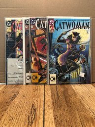 4 Catwoman Comic Books 1993 - All With Autographs & COAs.    Lot 237
