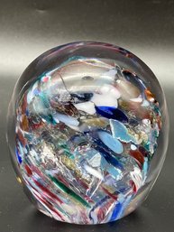 Vintage Glass Art  Paperweight 3' Tall. (Pw8)