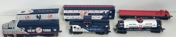 The Danbury Mint New York Yankees Train Cars.