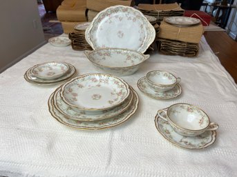 Stunning Theodore Haviland Limoges Service For Twelve, 105 Pieces Total!