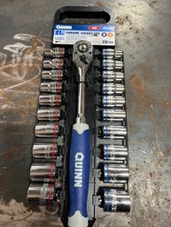 A Quinn - 21 Piece Socket Set - SAE-Metric - 1/2' Drive - New