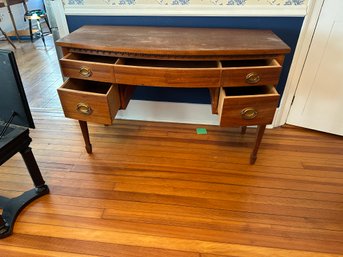 Beautiful Vintage 3 Drawer Desk