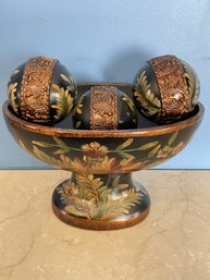 Wooden Art Bowl Centerpiece With Decorative Balls