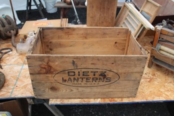 Dietz Lantern Box