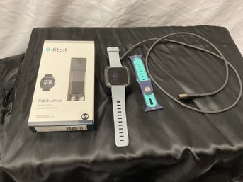 Fitbit Versa With Extra Band And Charger