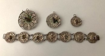 Mexican Sterling Silver Bracelet And 3 Matching Graduated Loose Charms
