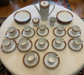 Rare Hutschenreuther Gelb Bavarian China Set, Coffee/ Tea Pot, Creamer, Sugar, Tea Cups And Saucers Plates