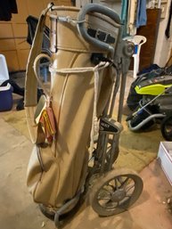 Golf Bag With Caddy Wheels