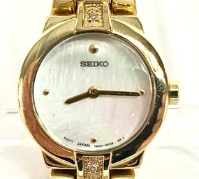 Vintage Goldtone Woman's Quartz SEIKO Watch With Diamond Chips