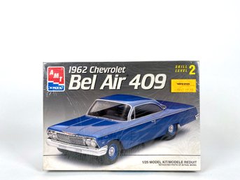 AMT - 1:25 Scale - 1962 Chevy Bel Air 409 - Sealed