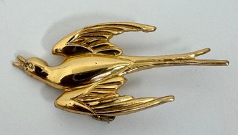 VINTAGE SIGNED CORO GOLD OVER STERLING SILVER BIRD BROOCH