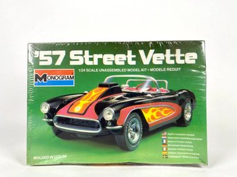 Monogram - 1:24 Scale -1957 Street Vette - Sealed