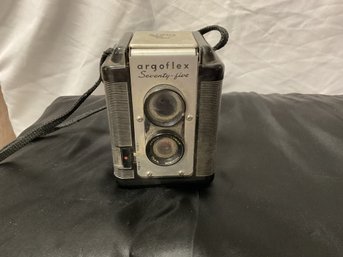 Vintage Argus Flex 75 Camera