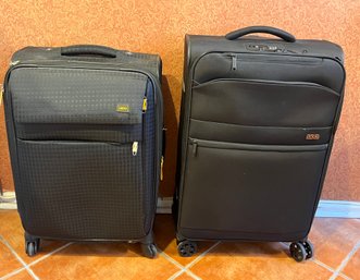 Two Large Lightweight Rolling Suitcases - Jump And Lucas Brands