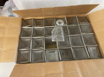 Box Of 48 Tapered Glass Vases With Cork Stoppers - NEW  #1 Of 2