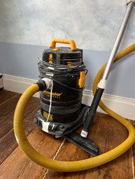 A Vacmaster 8 Gallon Shop Vac