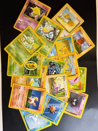 16 1990's Pokemon Cards