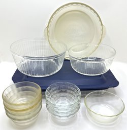 Over 12 Pieces Pyrex Glass Bowls, Anniversary Pie Plate & Casserole With Rubber Cover