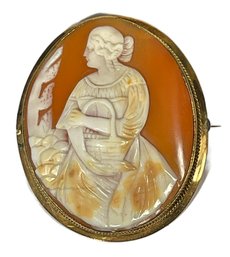 14k Gold Victorian Hand Carved Shell Cameo Brooch