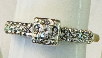 VINTAGE 14K WHITE GOLD DIAMOND RING