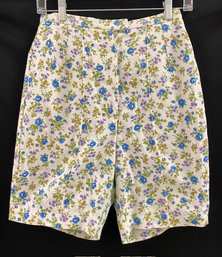 Adorable Vintage Unbranded Floral Shorts