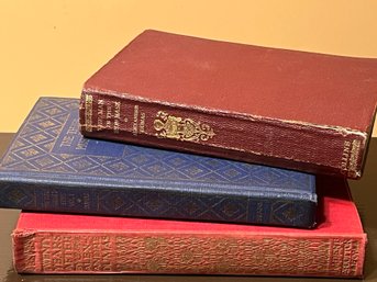 Collection Of Alexander Dumas Small Books Illustrated