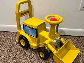 Oooh.... A Riding Toy - Bob The Builder Riding Bulldozer