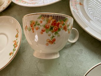 A Beautiful And Elegant Mid Century Dish And Tea Set Collection