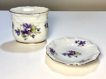 Dainty Eschenbach Violet Porcelain Vanity Pieces (2)