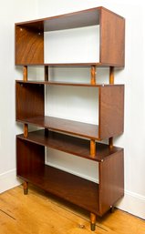 A Modern Shelf Unit