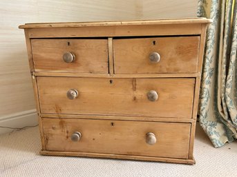 Vintage Pine Chest Of Drawers - Great Bedside Table